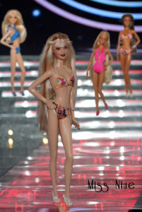 Miss Barbie Niue - Lydia Miss Barbie Niue - Lydia