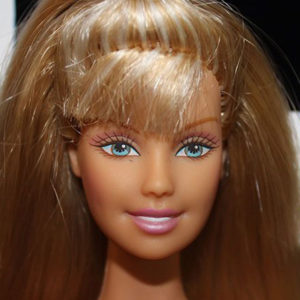 Miss Barbie Liechtenstein - Romy