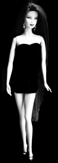 Barbie Ersi (Natal 2012 rerooted) - Imagem 3