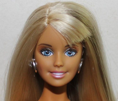 Great Luisa Barbie in the world Access here!