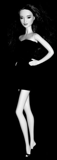 Barbie Rina (Glitz) - Imagem 3