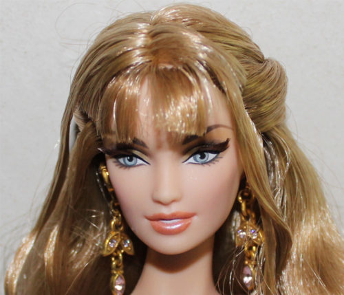 Barbie Valentina