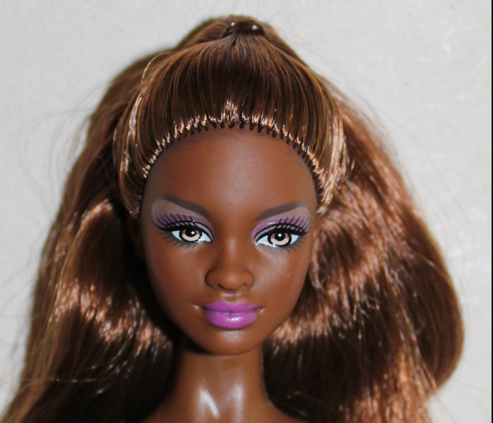 Barbie Naomi