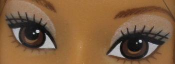 Barbie Yeux Ronds