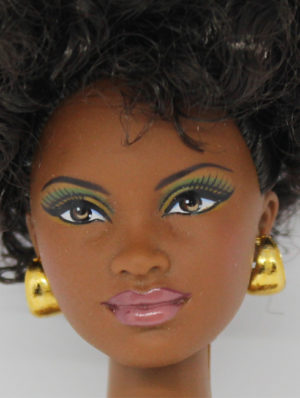 Barbie Visage Rond