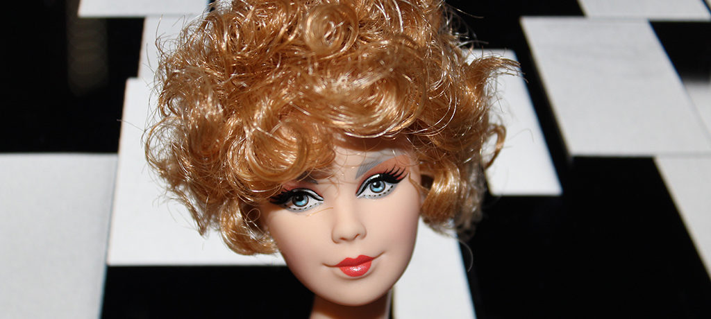 Barbie Collector The Hunger Games : Effie Trinket