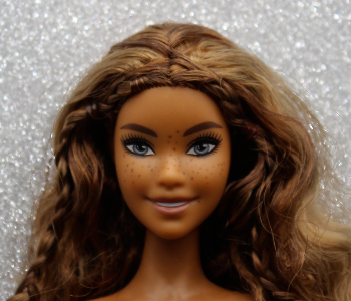 Barbie fashionista 85 online