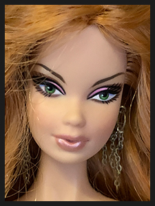 Miss Barbie Lucy
