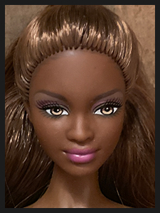 Miss Barbie Naomi