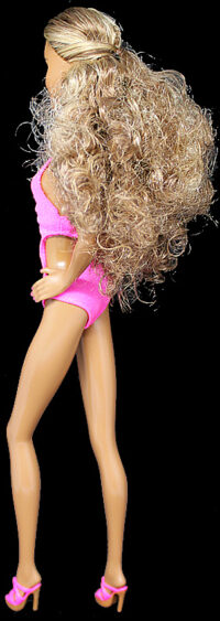 The Barbie Look - Chic & Metallic