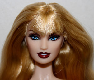 Barbie Camélia