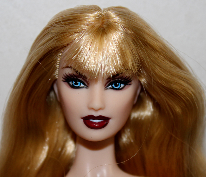 Barbie Camélia (Black Canary) - Hair : Blond - Barbie Second Life