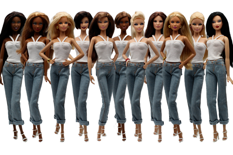 Concours Barbie Basics