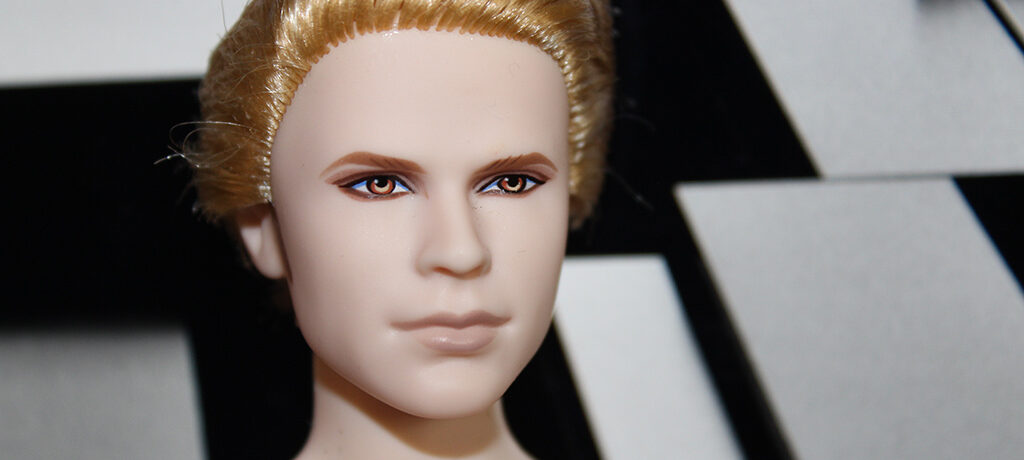 Ken - The Twilight Saga: Breaking Dawn - Part 2 Carlisle