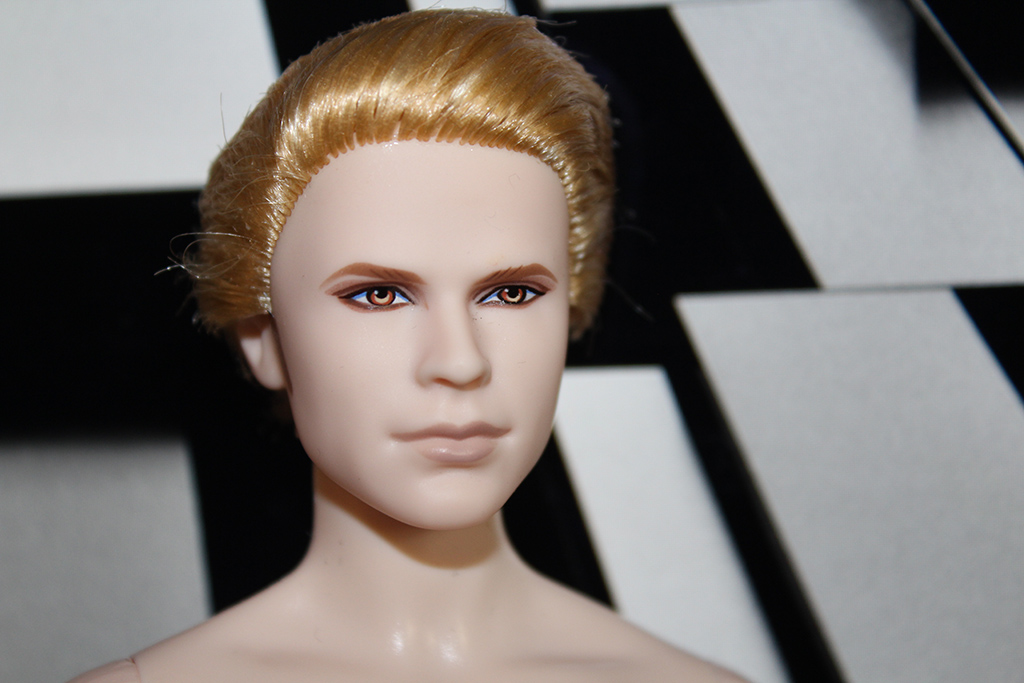 Ken - The Twilight Saga: Breaking Dawn - Part 2 Carlisle