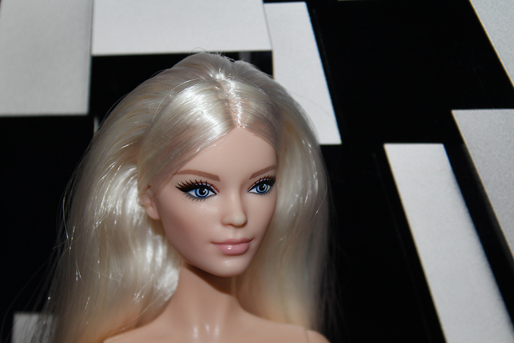 Barbie Looks - Tall Blond