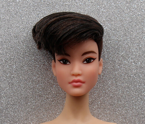 Barbie Looks - Petite Brunette