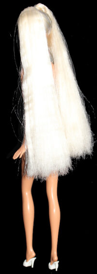 Barbie Extra 8