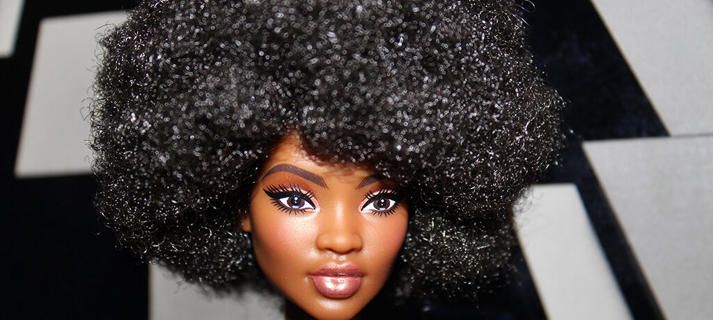 Barbie Looks - Curvy Brunette