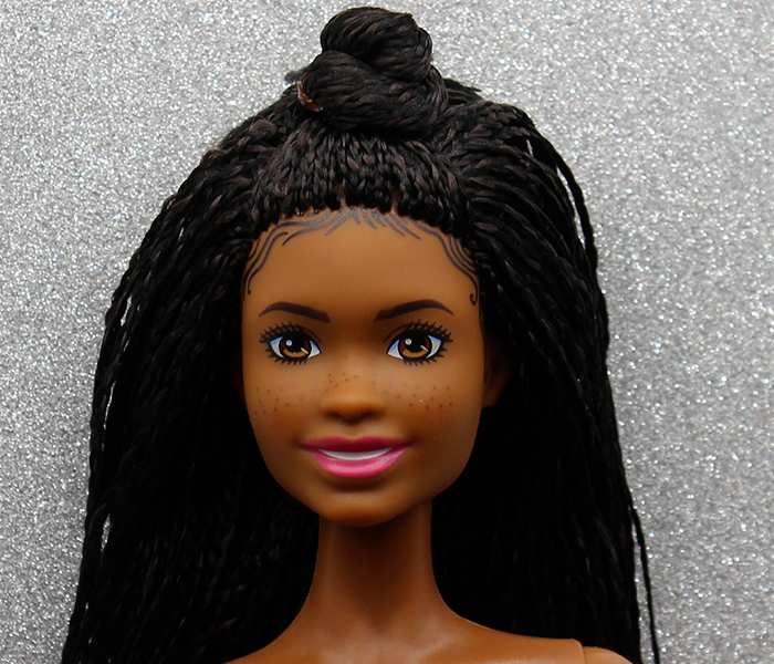 BARBIE NOIRE CHEVEUX TRESSE BIG CITY BIG DREAM - Nous Vous Iles