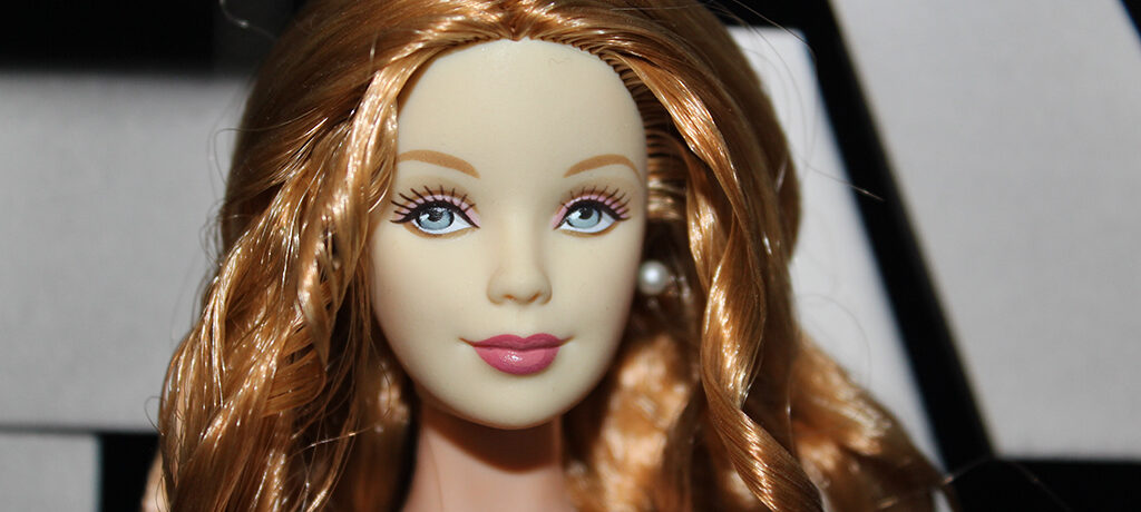 Barbie Golden Angel