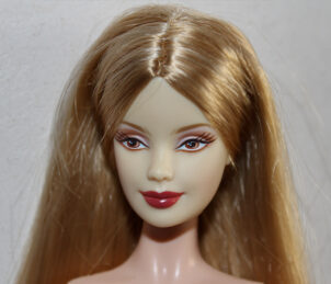Barbie Princess of England - Dolls of the World