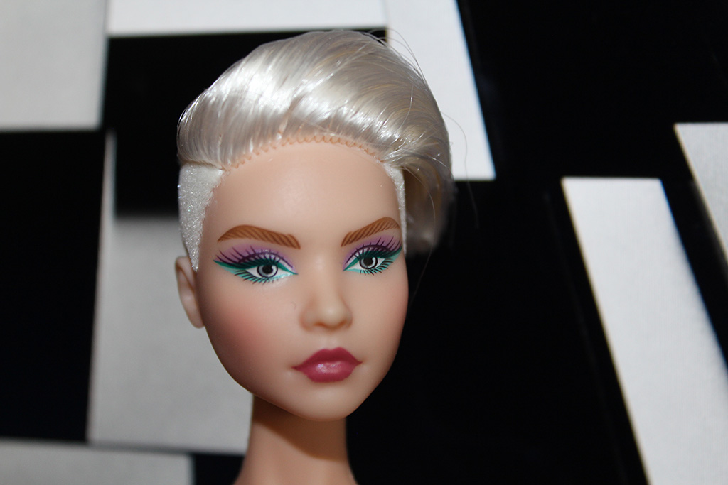 Barbie Looks - Blonde Pixie Cut