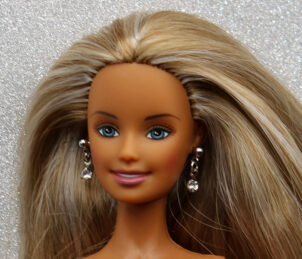 Barbie Cali Girl So Excellent Earrings