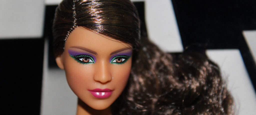 Barbie Looks - Curvy, Brunette