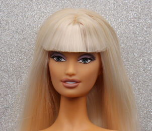 Barbie Versus - Designer