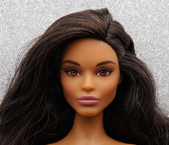 Barbie Simone (Holiday 2016) Hair : Black - Barbie Life