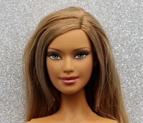 Barbie Basics - Modèle n°12 - Collection 001