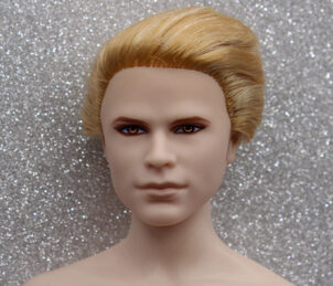 Ken - The Twilight Saga: Breaking Dawn - Part 2 Carlisle