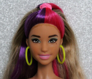 Barbie Sandy (Totally Hair)