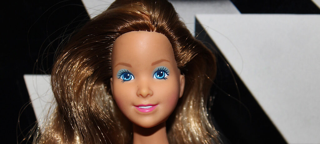 Barbie Heart Family New Arrival Set Mom