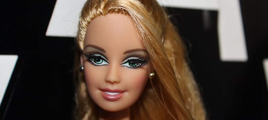 Barbie Holiday 2004