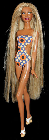Barbie Basics - Modèle n°10 - Collection 001