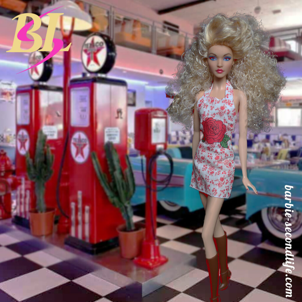 Barbie Looks n°16 – Curvy, Curly Blonde Hair