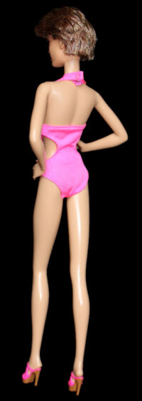 Barbie Looks n°22 - Petite, Short Auburn Hair