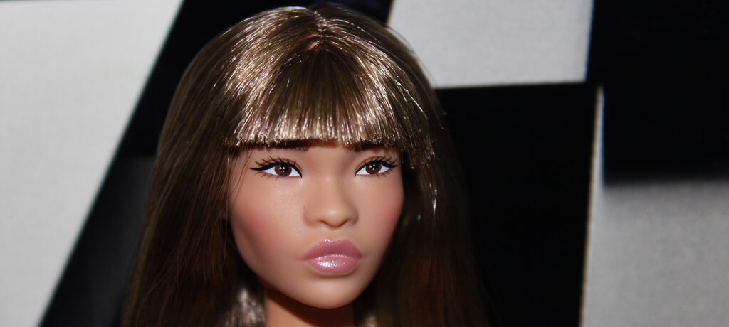 Barbie Looks n°24 - Curvy, Long Brown Hair