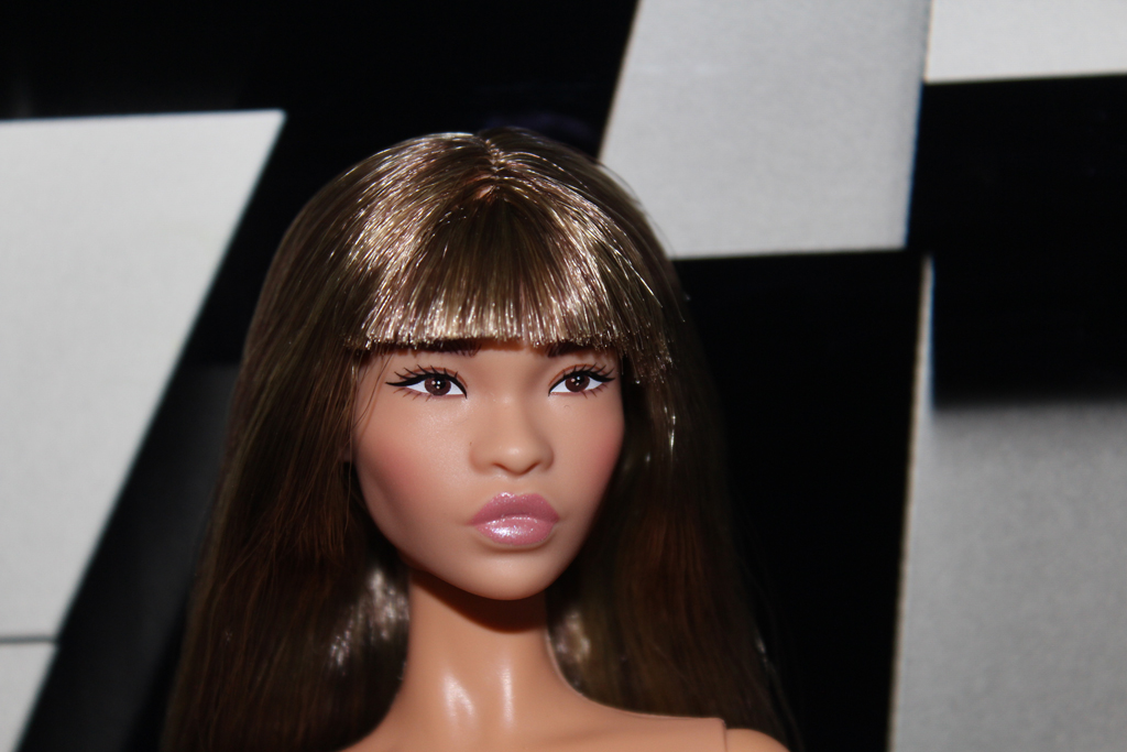 Barbie Looks n°24 - Curvy, Long Brown Hair