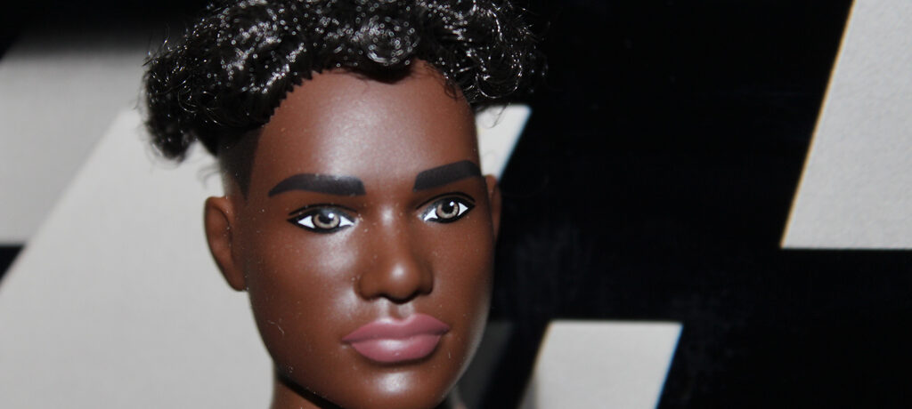 Ken Looks n°25 - Buff Body Ken, Short Black Hair