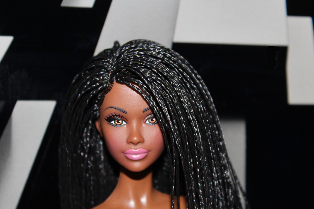 Barbie Looks n°21 - Original Long Black Hair