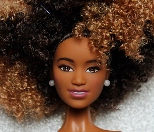 Barbie Signature - Naomi Osaka