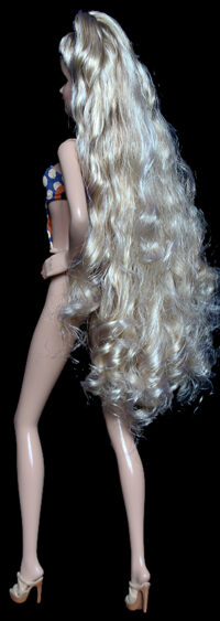 Barbie 65th Blue Sapphire Anniversary - Blonde