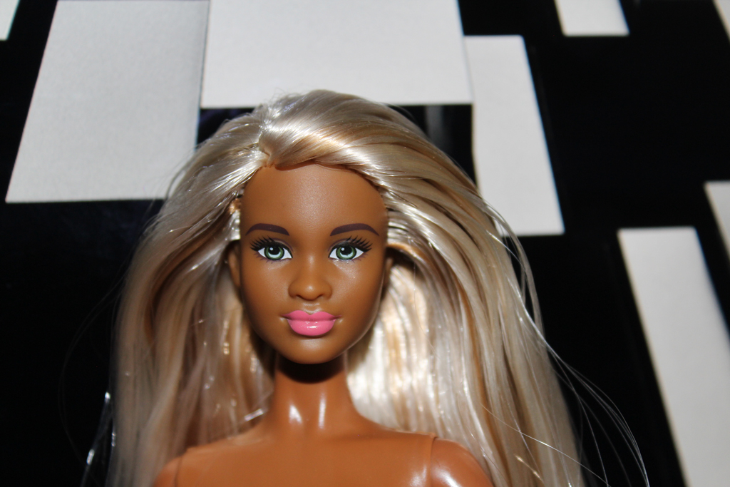 Barbie Fashionistas n°7 (rerooted)