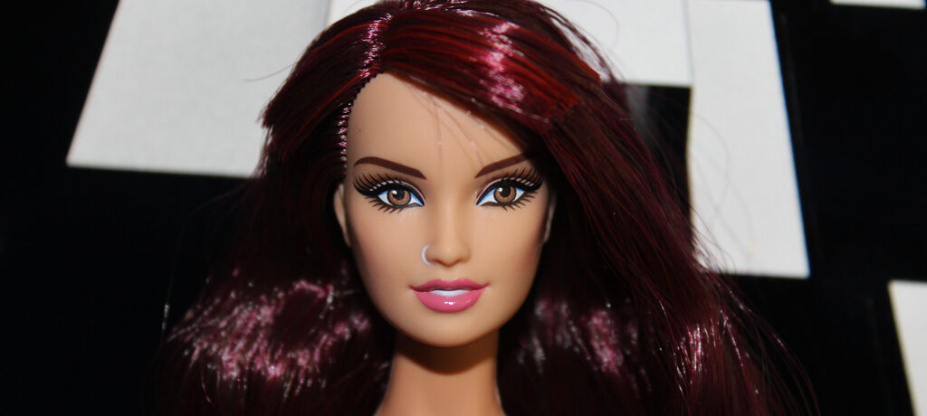 Barbie Rebelde - Roberta Pardo