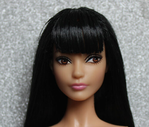 Barbie Yves Saint Laurent (Mondrian - Rerooted)