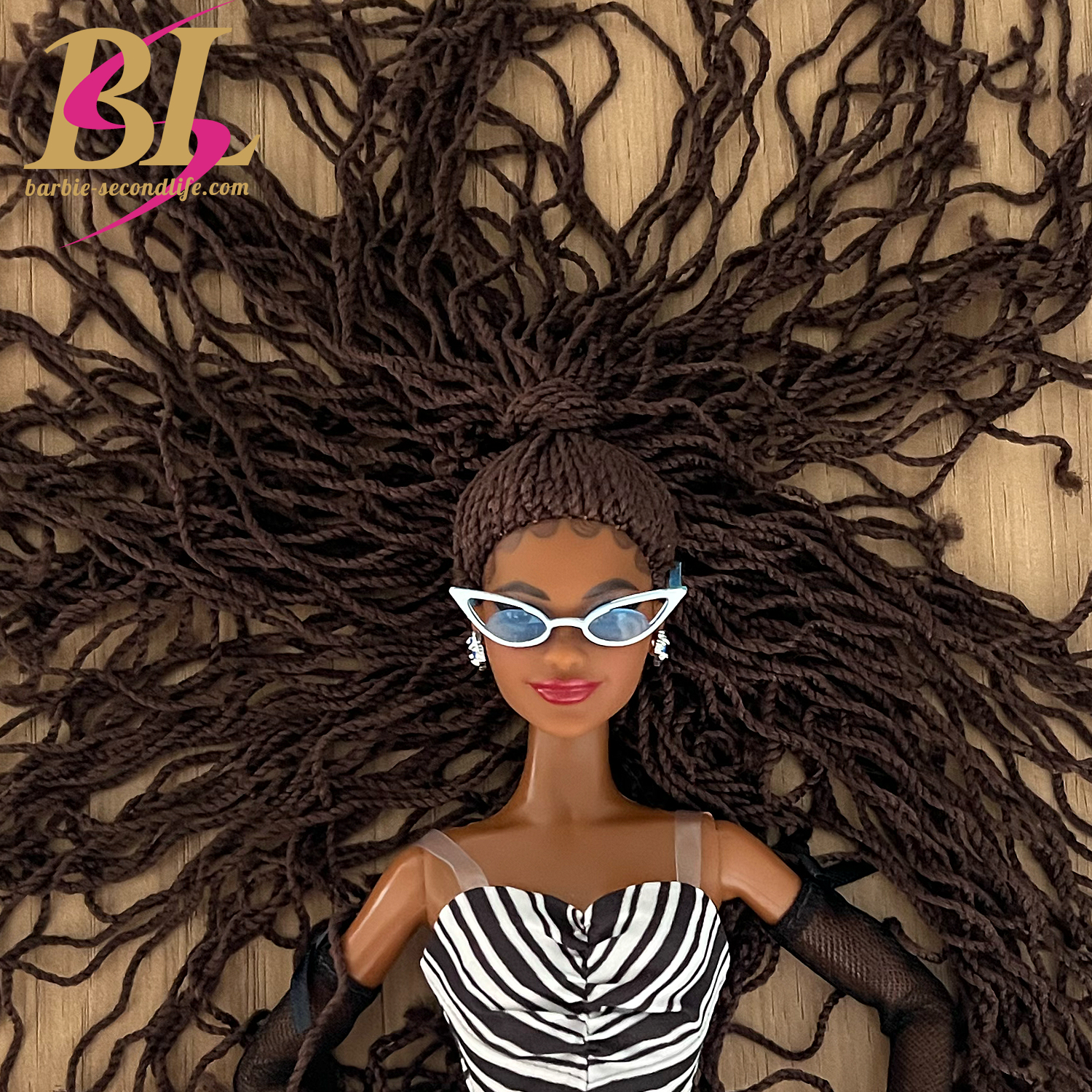 Barbie 65th Anniversary - Brunette