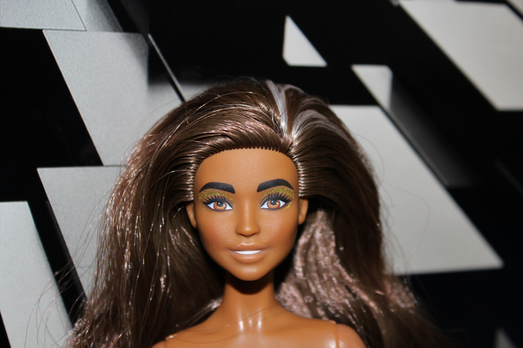 Barbie Color Reveal Wave 8 - Party